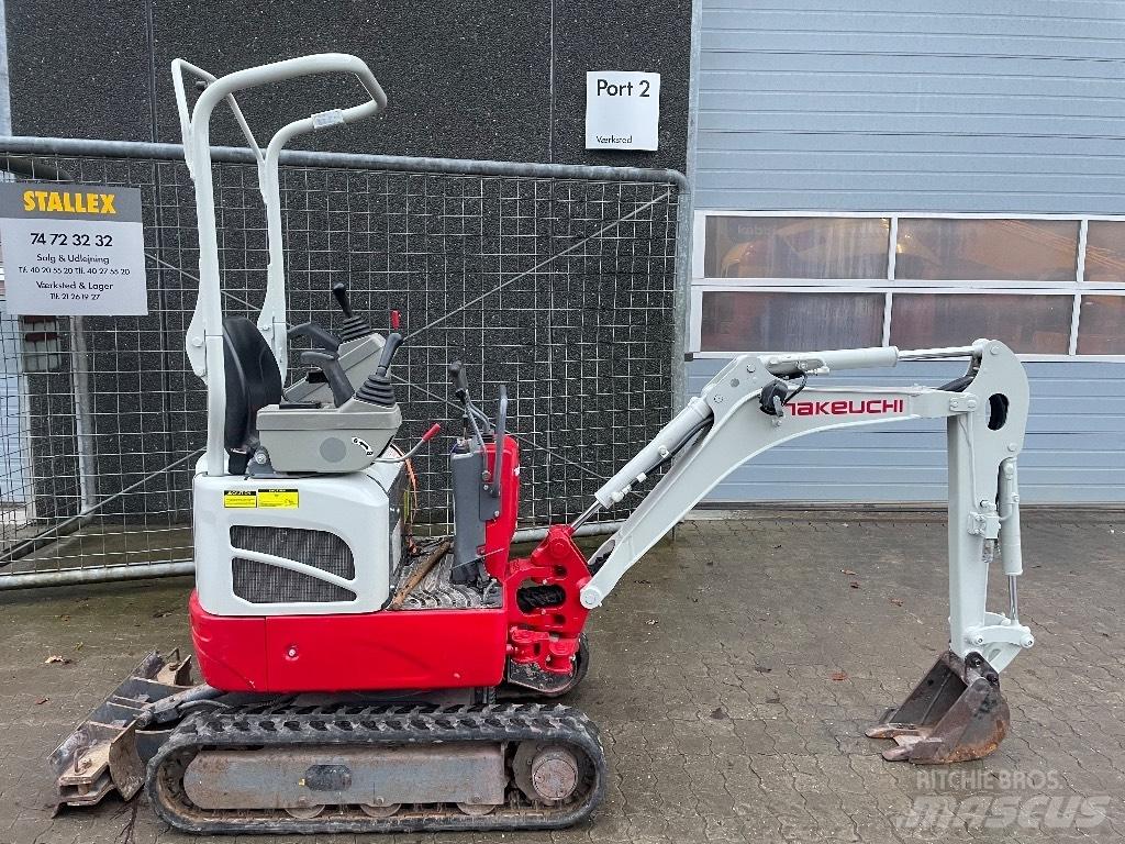 Takeuchi TB210R Mini bagri <7t