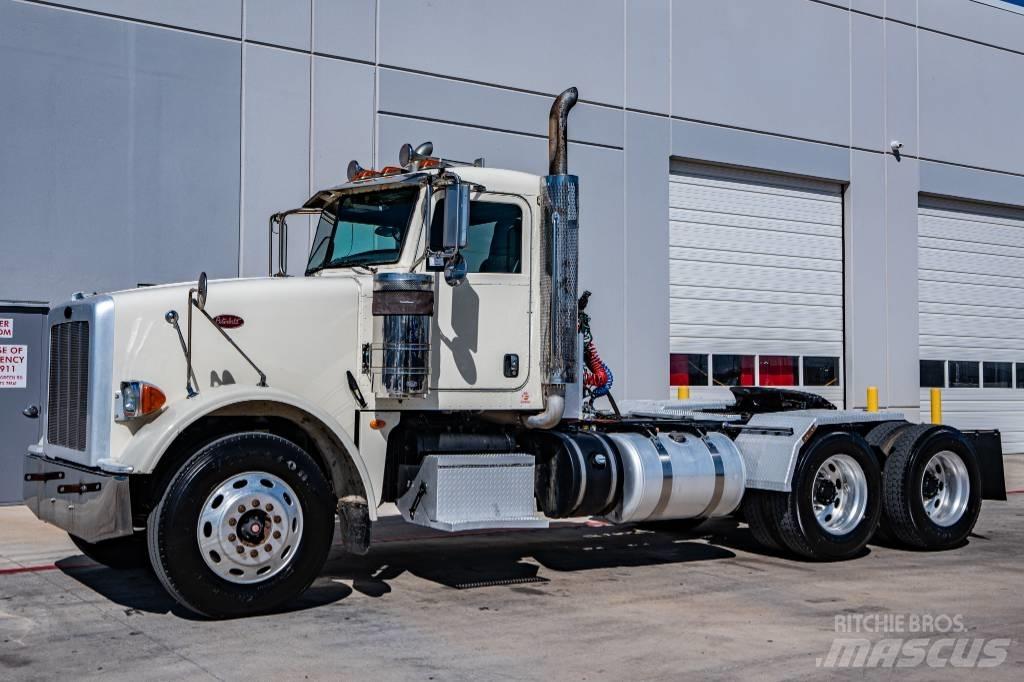 Peterbilt 367 Vlačilci