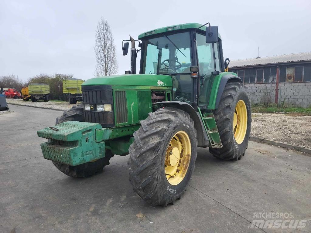 John Deere 6910 Traktorji