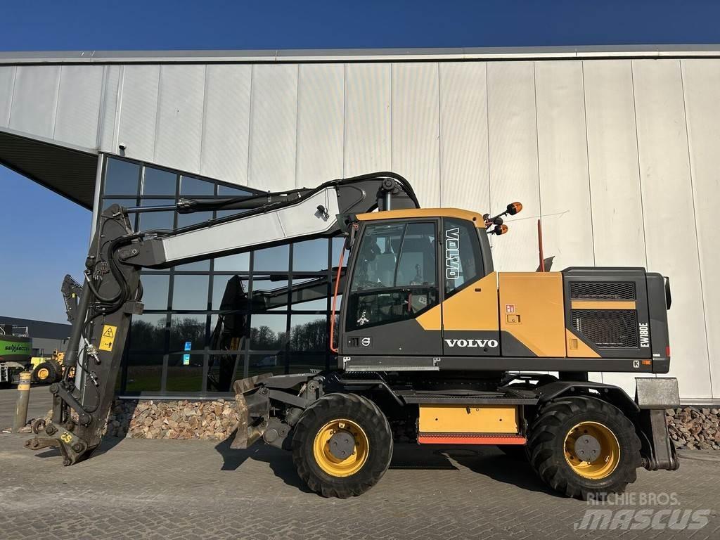 Volvo EW180E Bagri na kolesih
