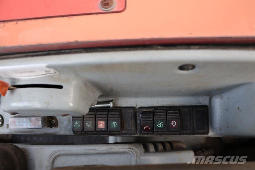 Neuson 8003 RD Bagri goseničarji