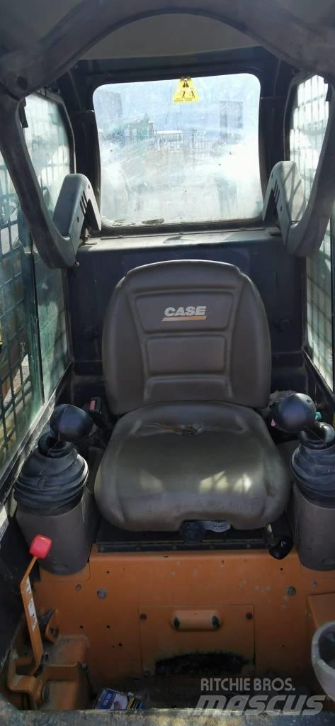 CASE 440CT Skid steer mini nakladalci