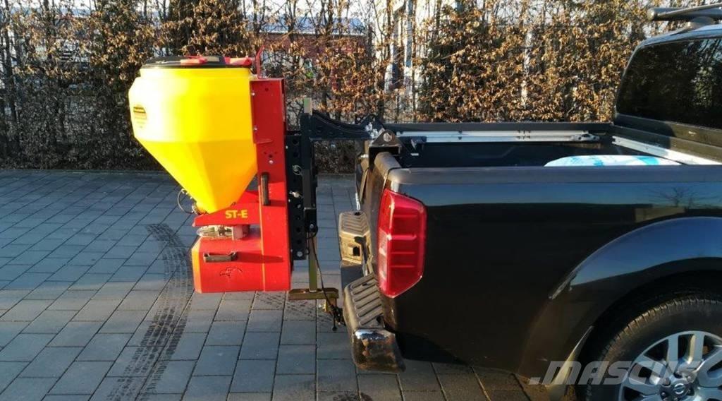 Adler ST - E 200 Trosilci peska in soli