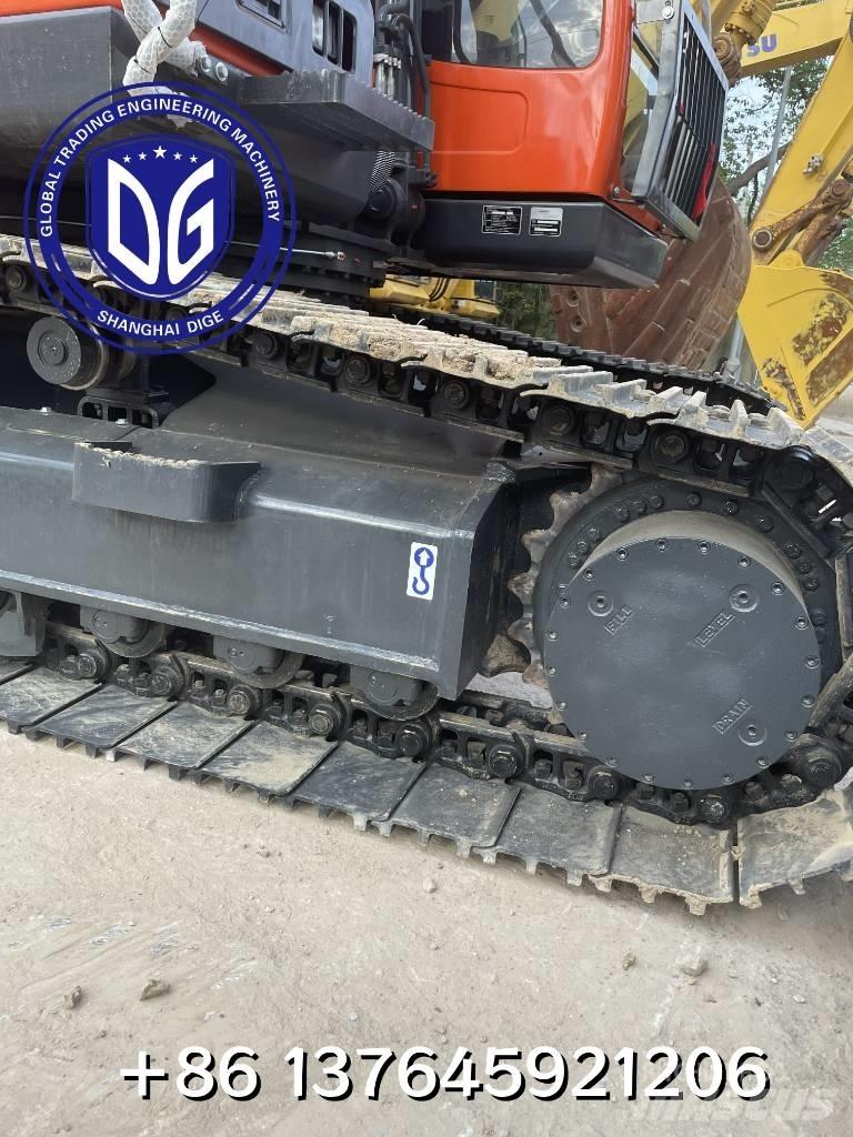 Doosan DX 225 LCA Bagri goseničarji