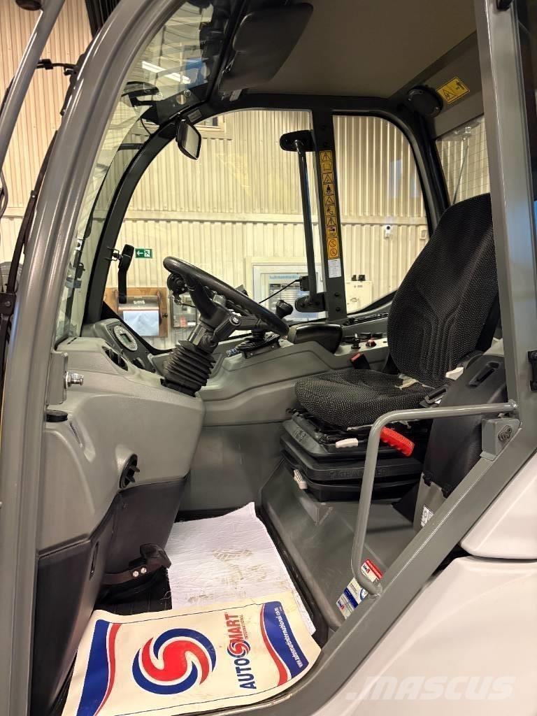 Kramer 5075 Kolesni nakladalci