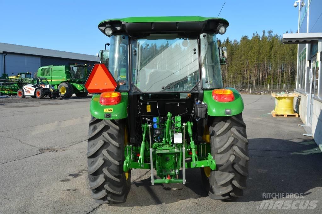 John Deere 5058E Traktorji