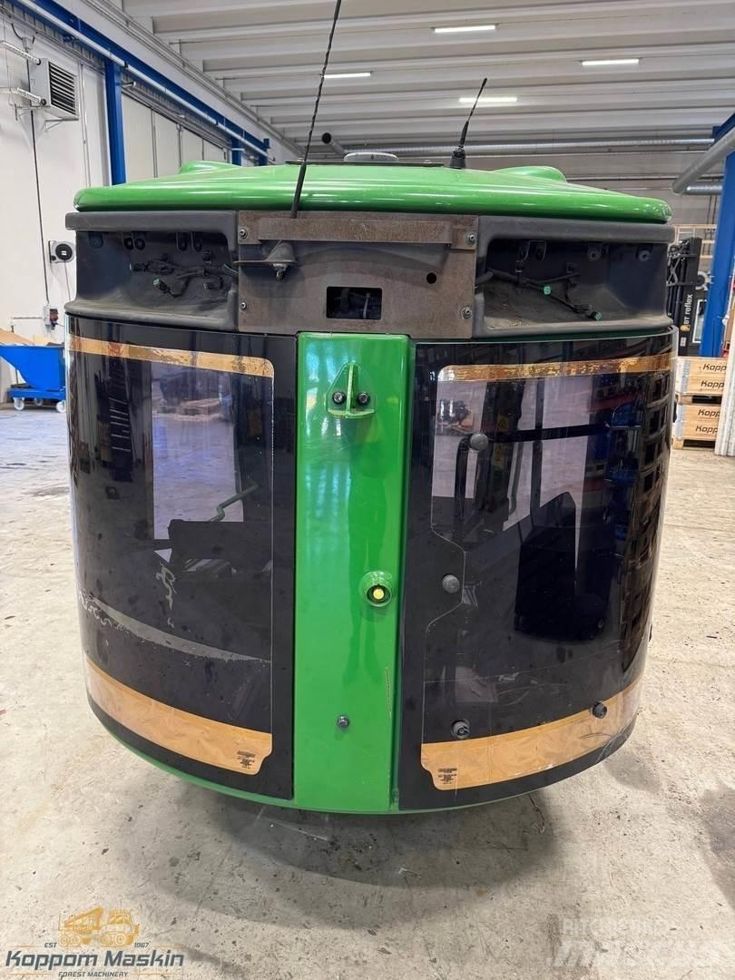 John Deere 1270E Kabine in notranjost