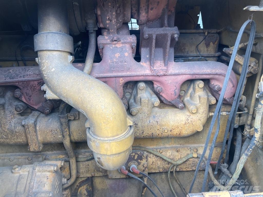 CAT D 8 K Buldožerji goseničarji