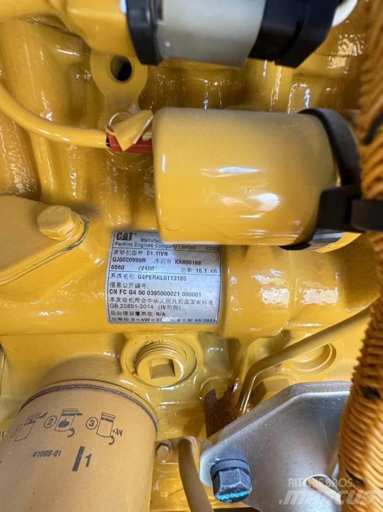 CAT 302 Mini bagri <7t