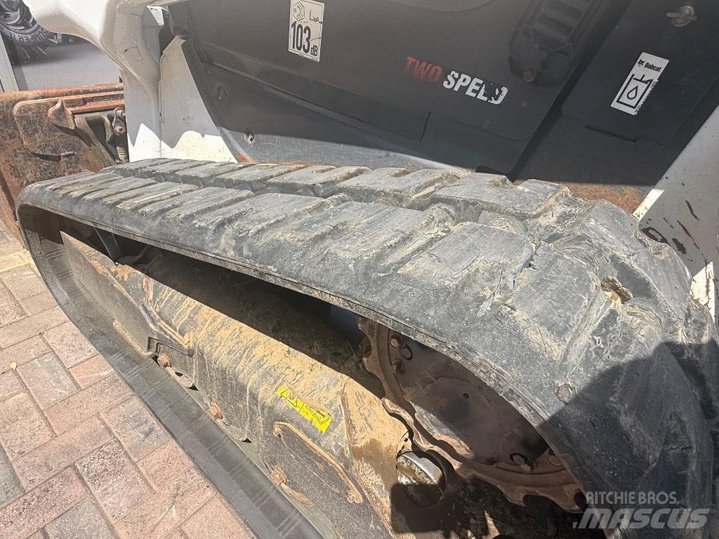 Bobcat T 66 Nakladalci goseničarji
