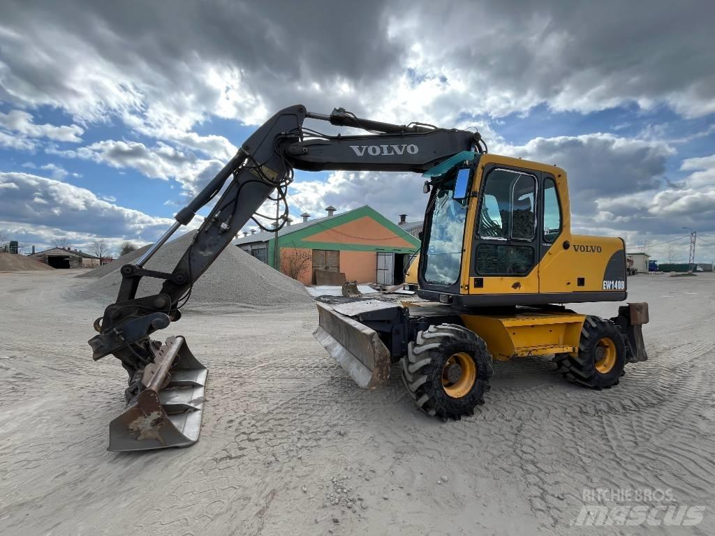 Volvo EW 140 B Bagri na kolesih