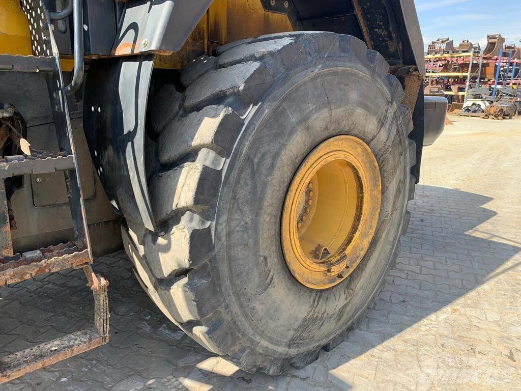 Komatsu WA 480-6 Kolesni nakladalci