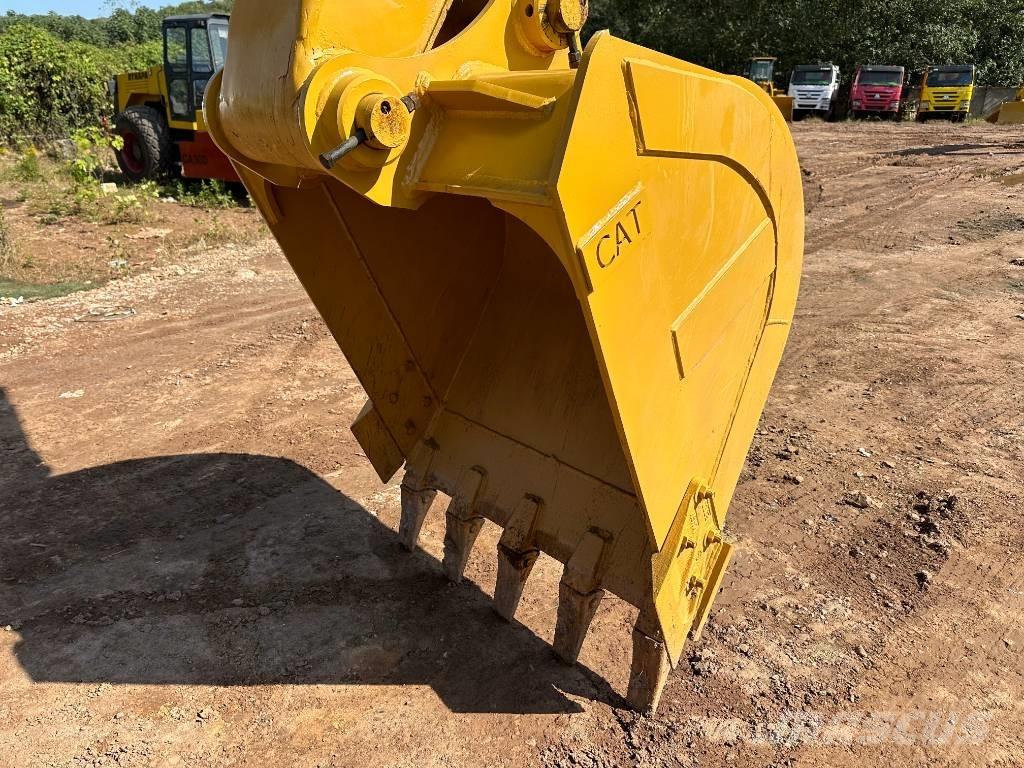 CAT 320CL Bagri goseničarji