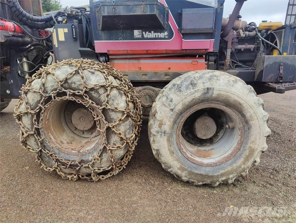 Valmet 840 Forwarderji