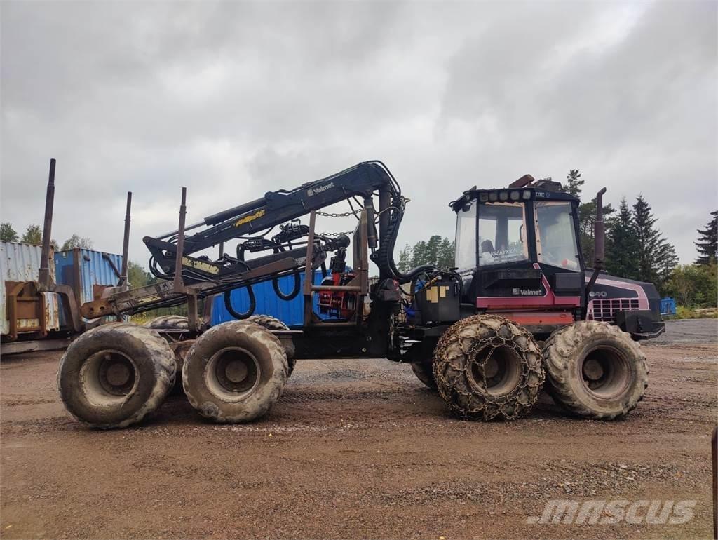 Valmet 840 Forwarderji