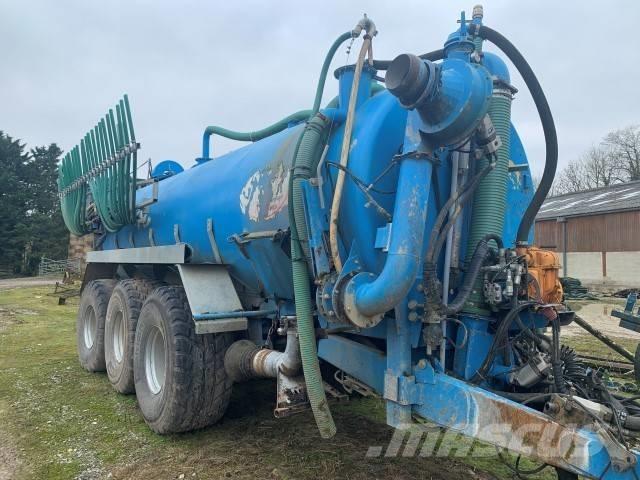  DOME OXY 22000 Cisterne za gnojnico
