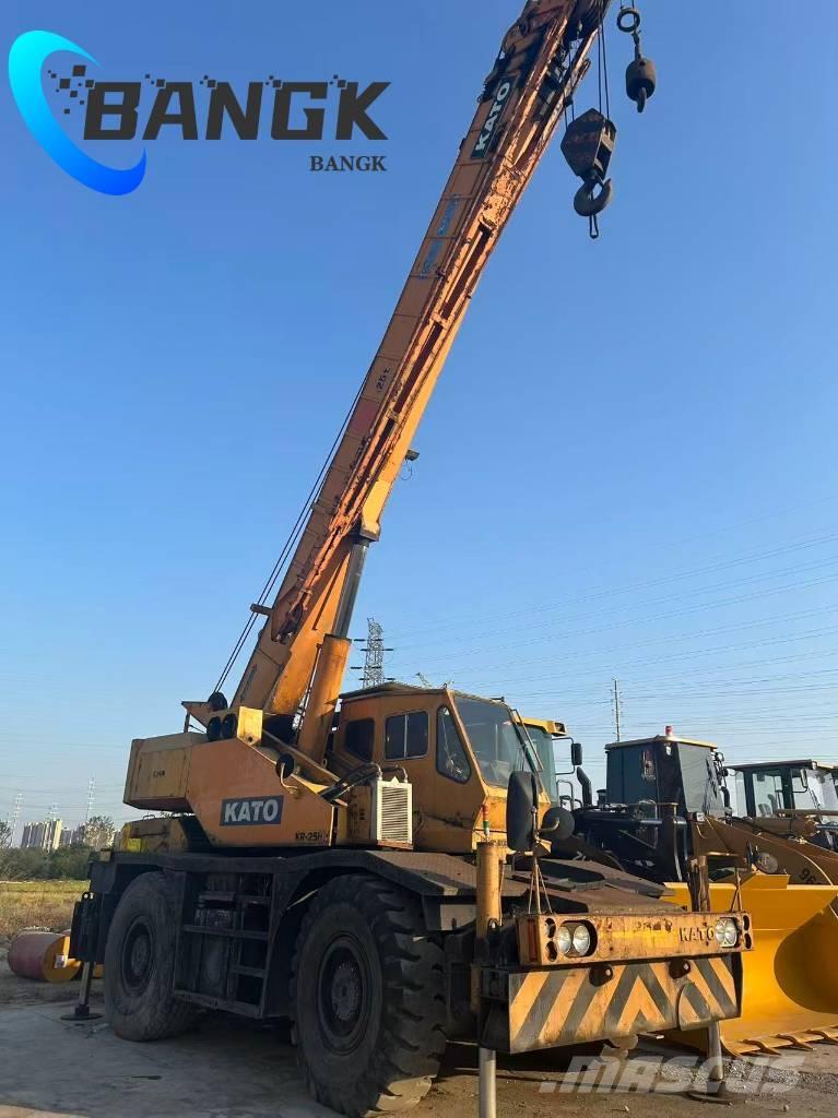 Kato KR 25 H Avtodvigala