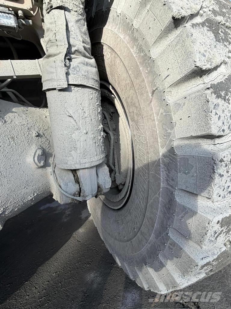 CAT 775 F Togi demperi