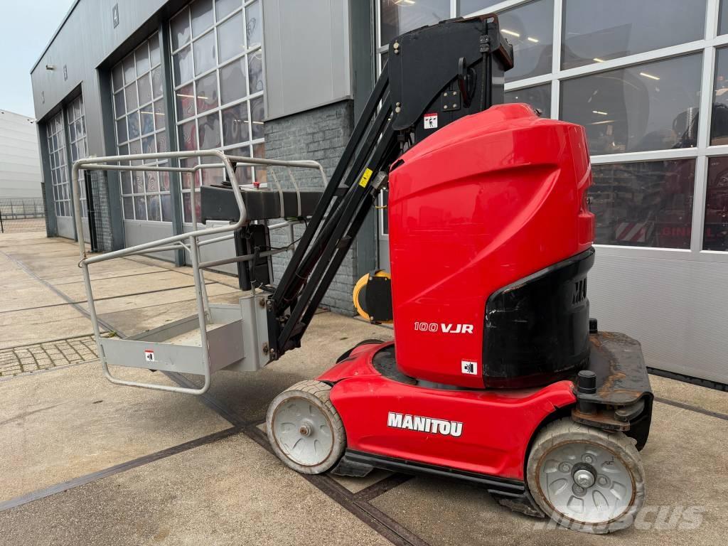 Manitou 100 VJR Vertikalna dvigala