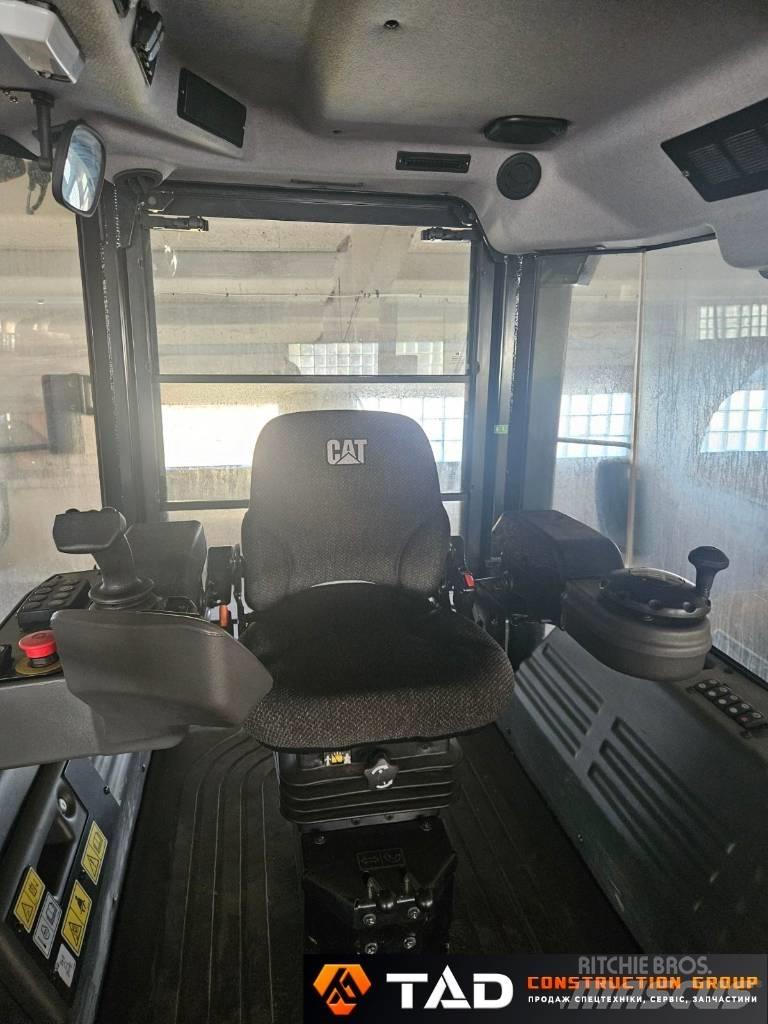 CAT CB 10 Drugi valjarji