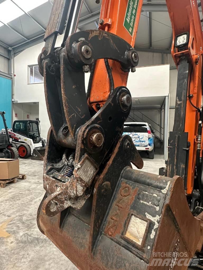 Doosan DX 27 Z Mini bagri <7t