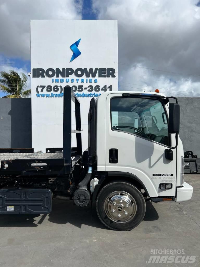Isuzu NRR 4X2 Razstavljivi tovornjaki z žičnimi dvigali