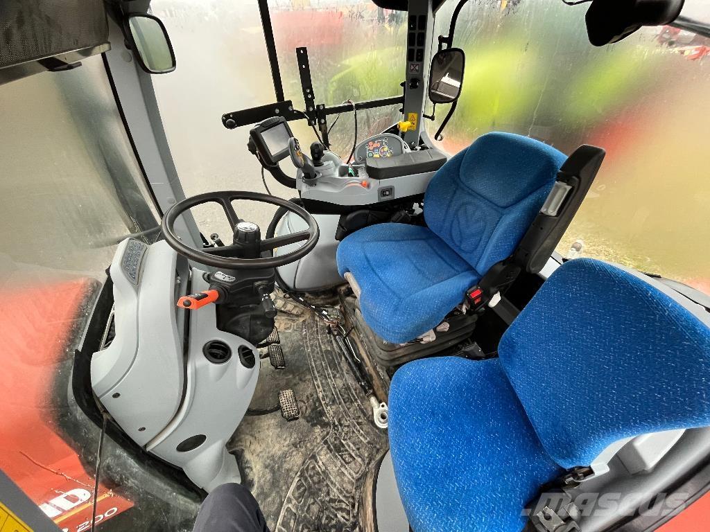 New Holland T7.200 Traktorji