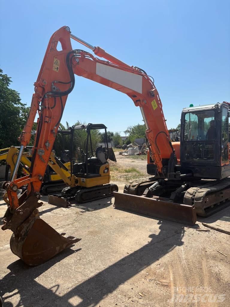 Doosan DX 80 R Midi bagri 7t – 12t