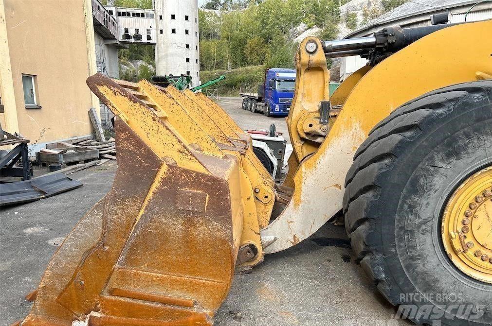 CAT 980 K Kolesni nakladalci
