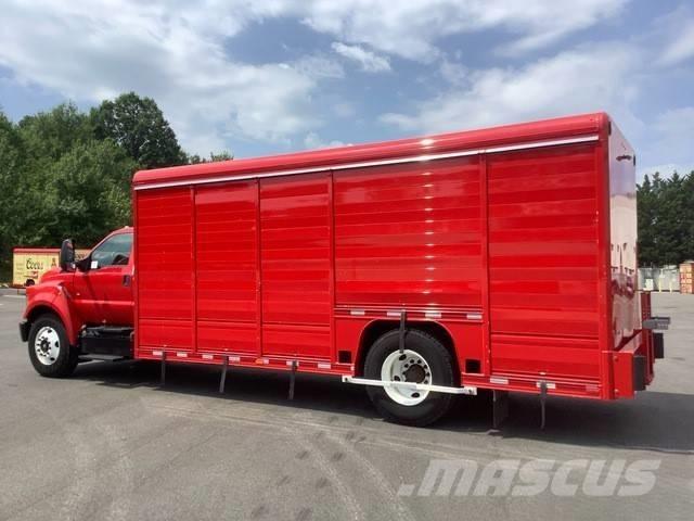 Ford F650 Tovornjaki za prevoz pijač