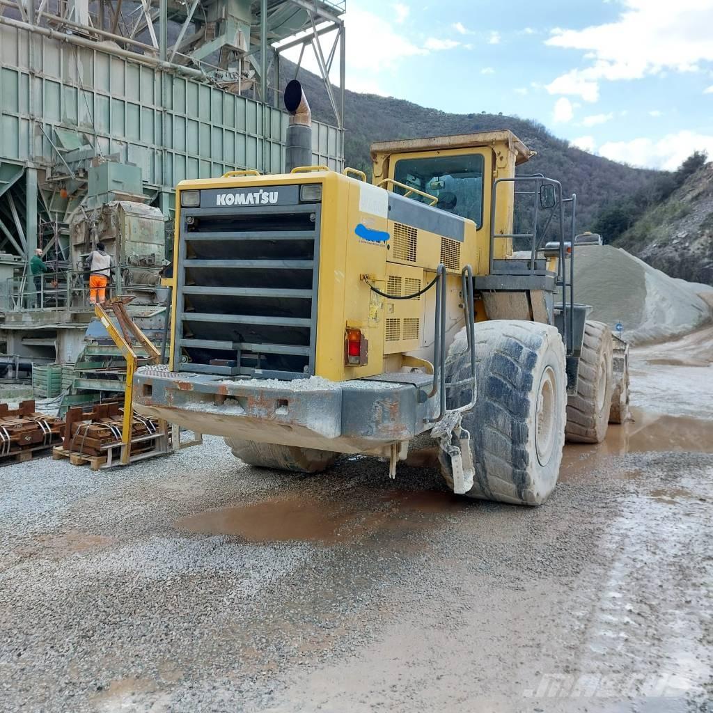 Komatsu WA 600-3 Kolesni nakladalci