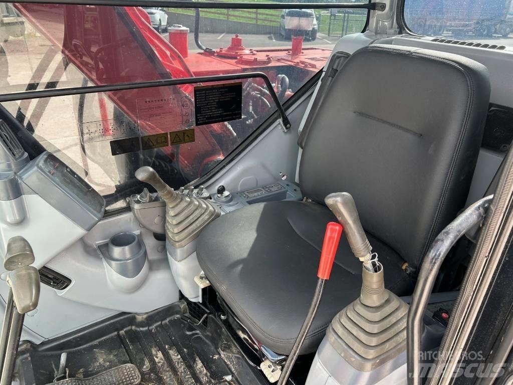 Hitachi Zaxis 70 Bagri goseničarji