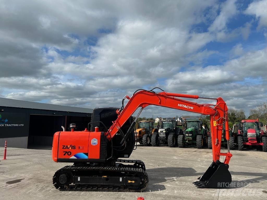 Hitachi Zaxis 70 Bagri goseničarji