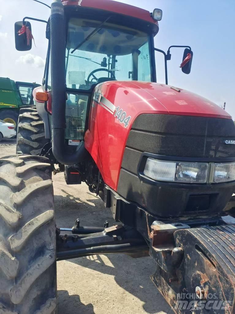 Case IH FARMALL 1404 Traktorji