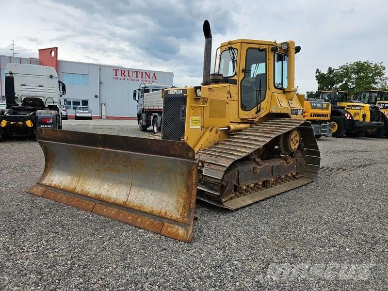 CAT D 4 H Buldožerji goseničarji