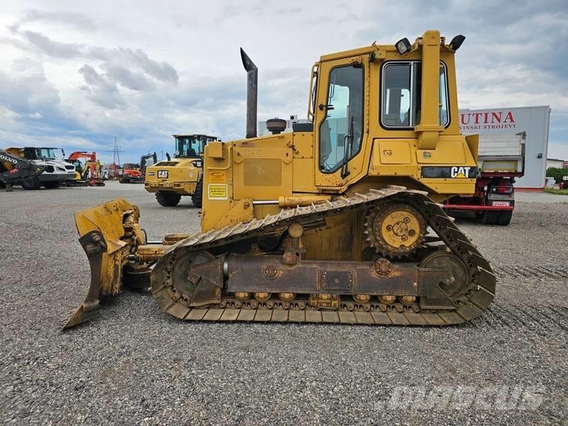 CAT D 4 H Buldožerji goseničarji