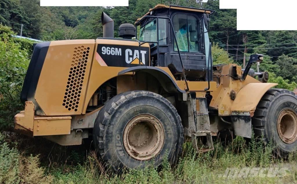 CAT 966 M Kolesni nakladalci