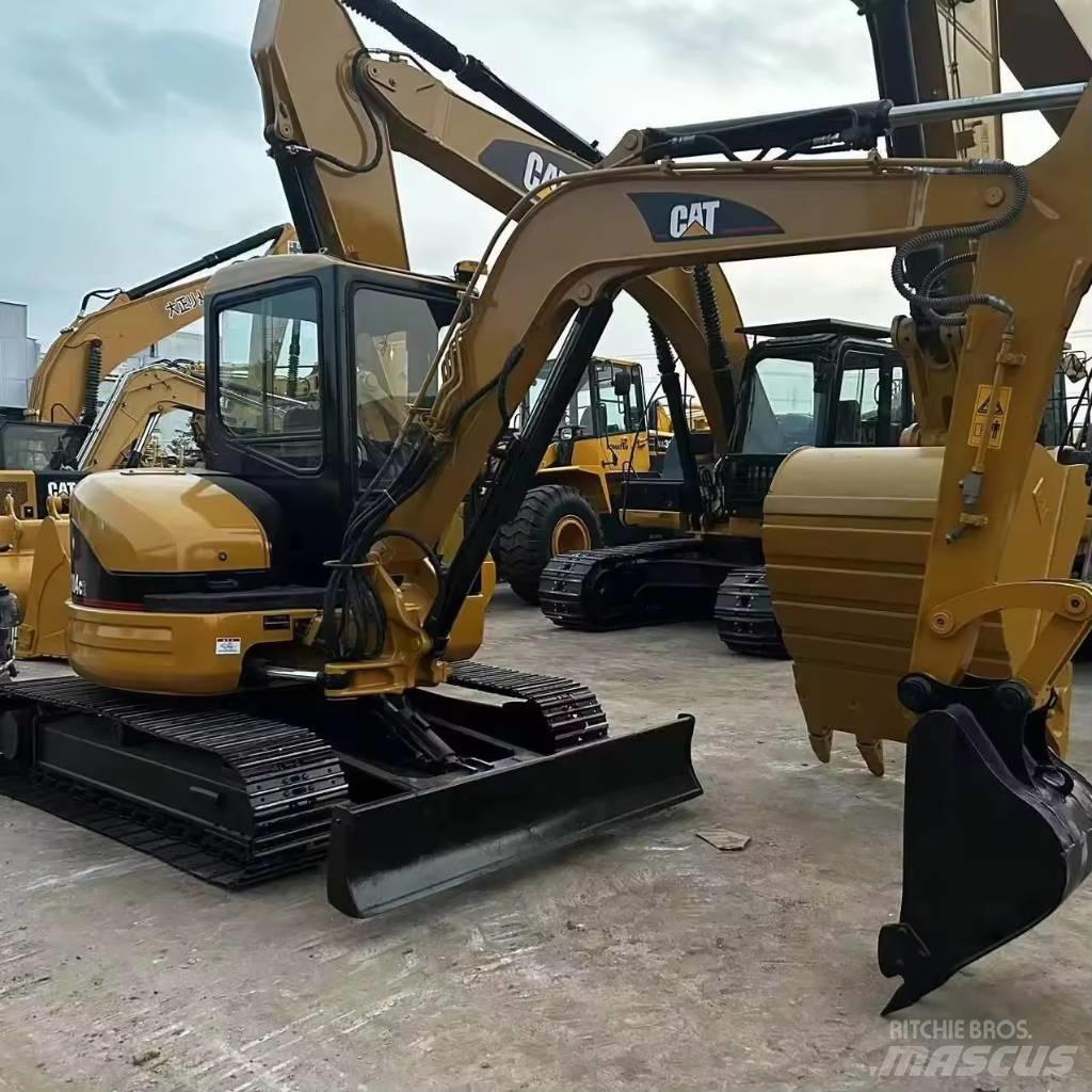 CAT 304 CR Mini bagri <7t