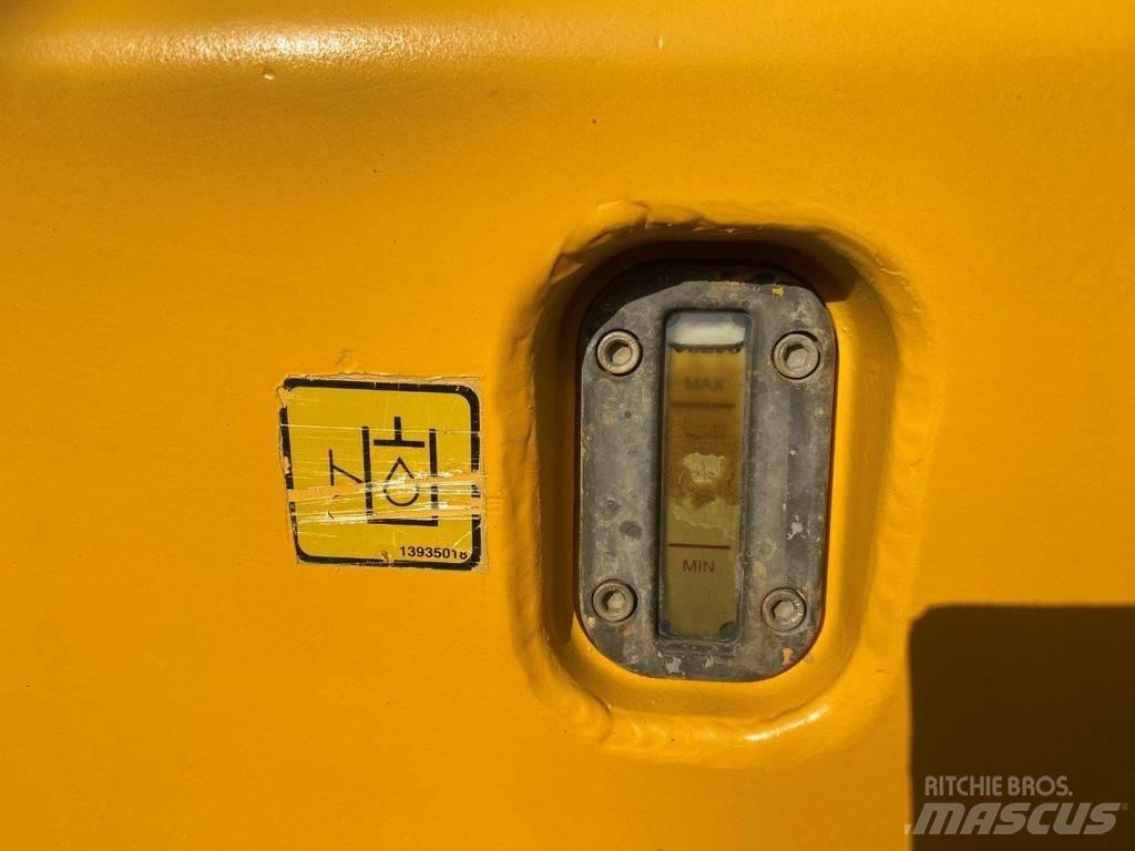 Volvo A40E NVT Zglobni demperji