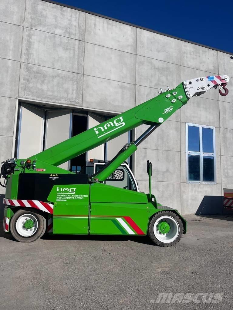 JMG MC 160 Druga dvigala/žerjavi