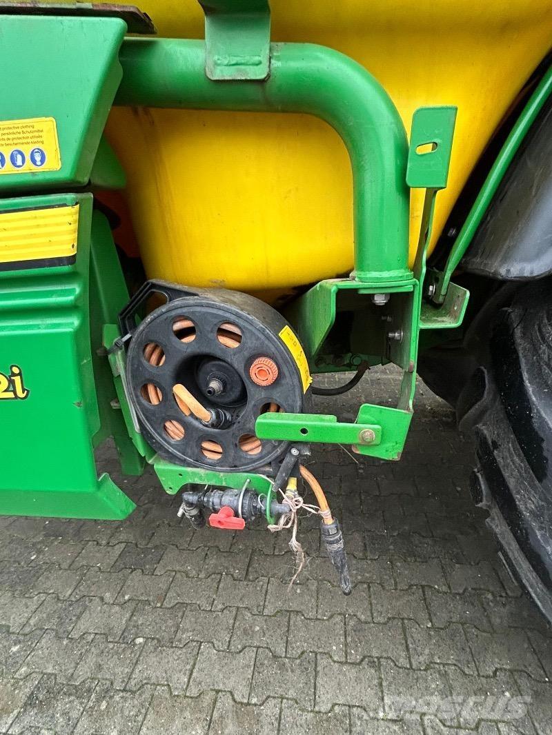 John Deere R962i Vlečne škropilnice