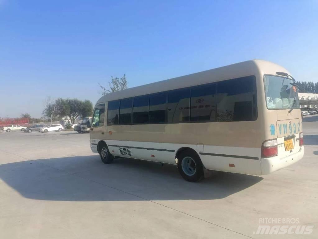 Toyota Coaster Bus Mini avtobusi
