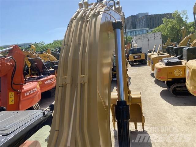CAT 330 GC Bagri goseničarji