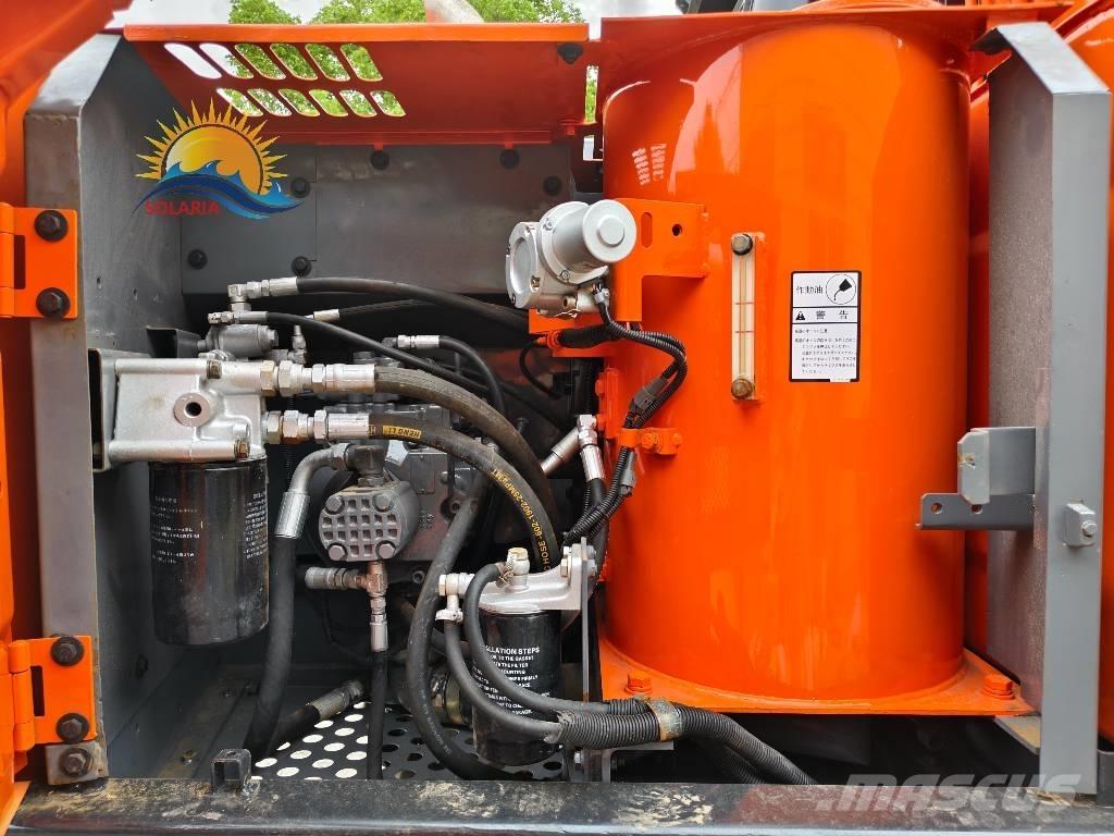 Hitachi ZX 120 Bagri goseničarji
