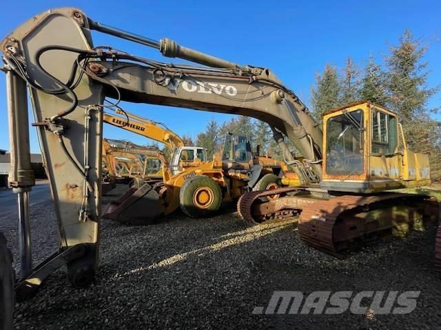 Volvo EC340 Bagri goseničarji