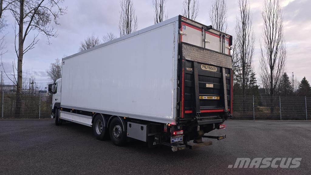 Volvo FM Tovornjaki hladilniki