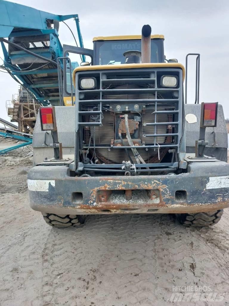 Komatsu WA380-5 Kolesni nakladalci