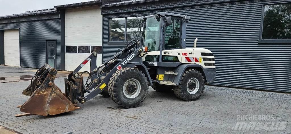 Terex TL80 Kolesni nakladalci