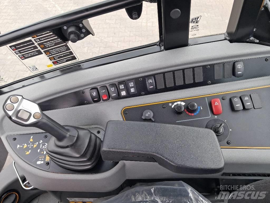 JCB 409 Kolesni nakladalci