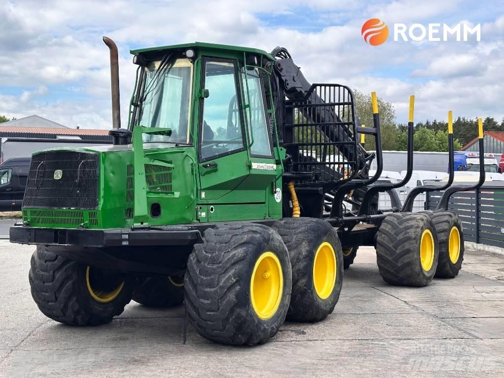 John Deere 1110 D Forwarderji